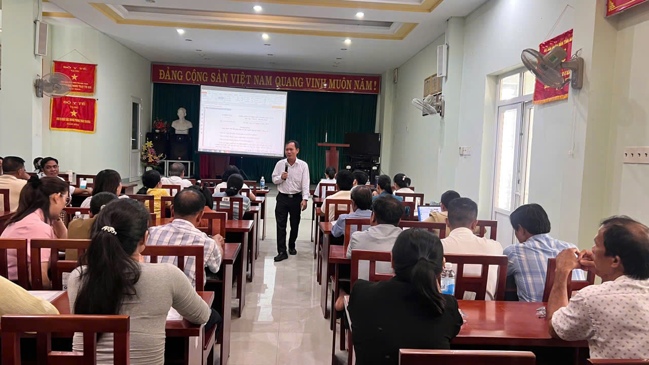 Chủ động phòng, chống dịch bệnh và bảo đảm nước sạch trong mùa mưa lũ